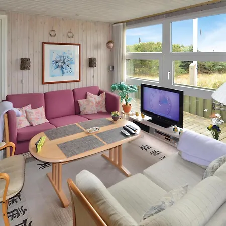 3 Bedroom Cozy In Lokken