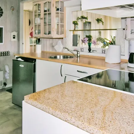 3 Bedroom Cozy In Lokken *